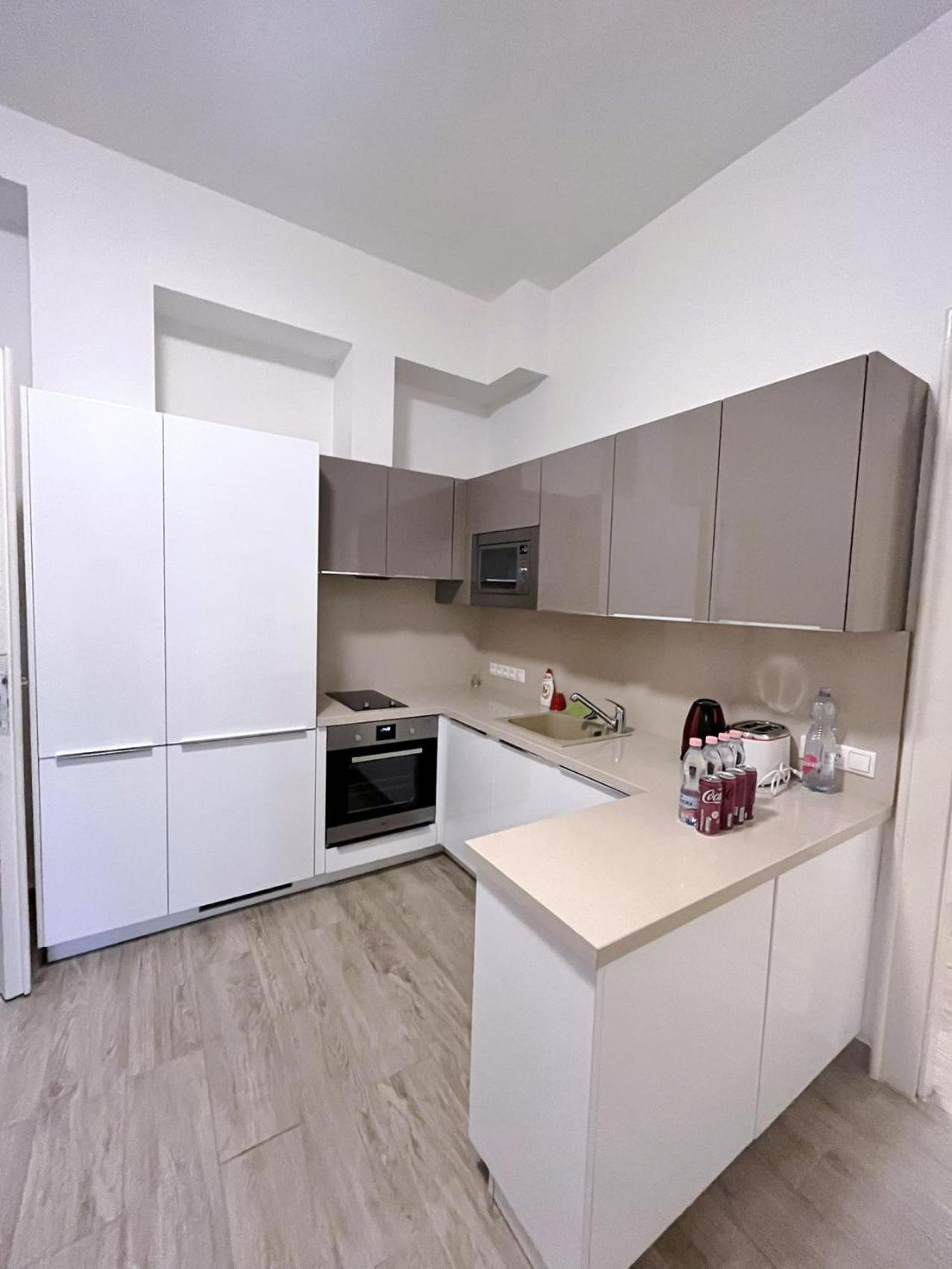 Boutique Family Apartment In The Heart Of City บูดาเปสต์ ภายนอก รูปภาพ