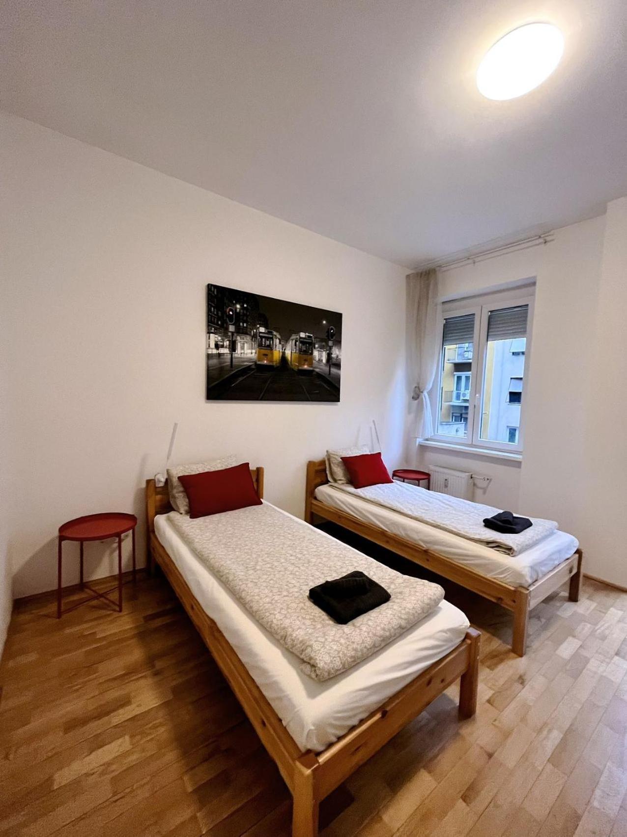 Boutique Family Apartment In The Heart Of City บูดาเปสต์ ภายนอก รูปภาพ